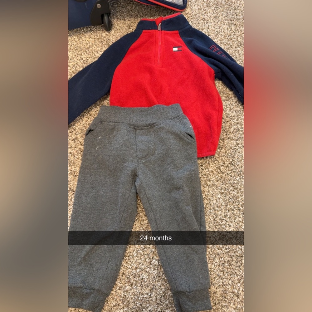 Tommy Hilfiger Gray Matching Sweatpants Set